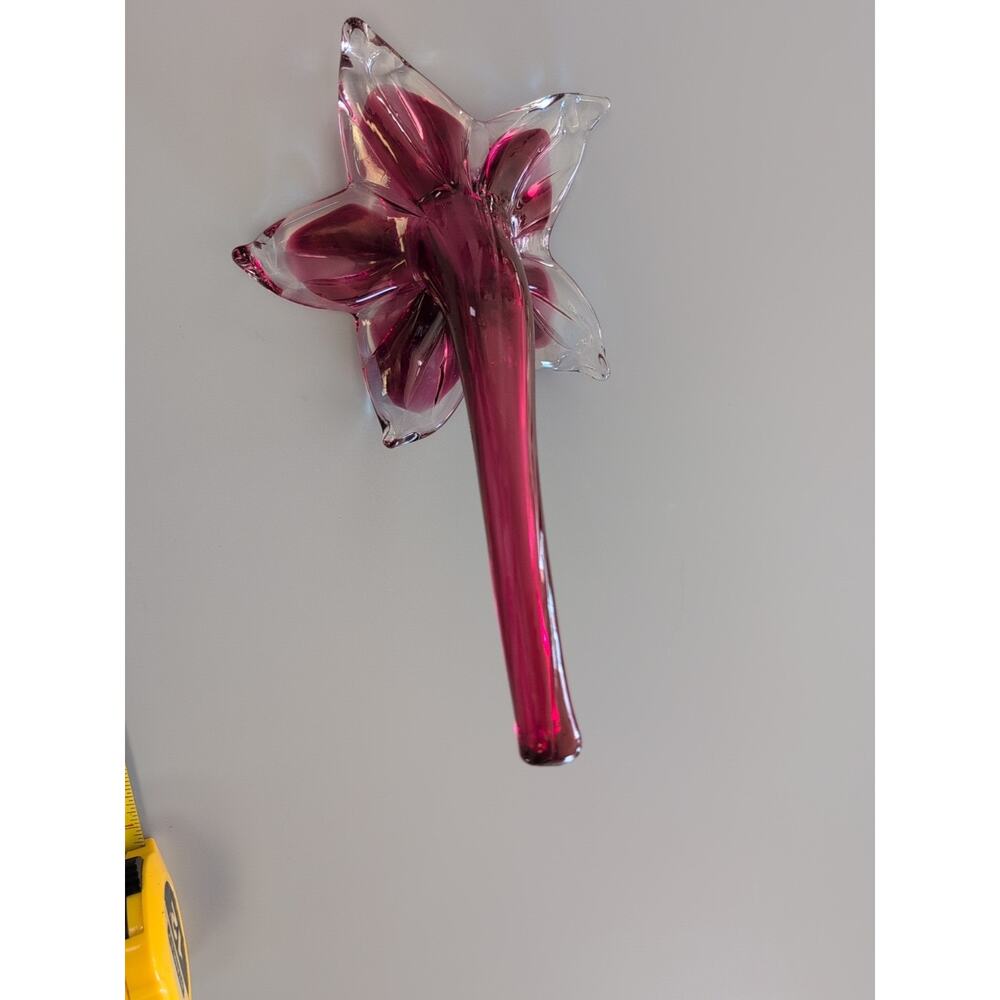 Vintage Pilgrim Cranberry Glass Lily Flower Single Blossom Bud Vase Sculpture 9” - Picture 5 of 6